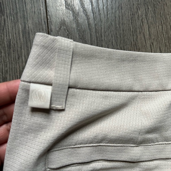 Lululemon commission shorts - Picture 3 of 7